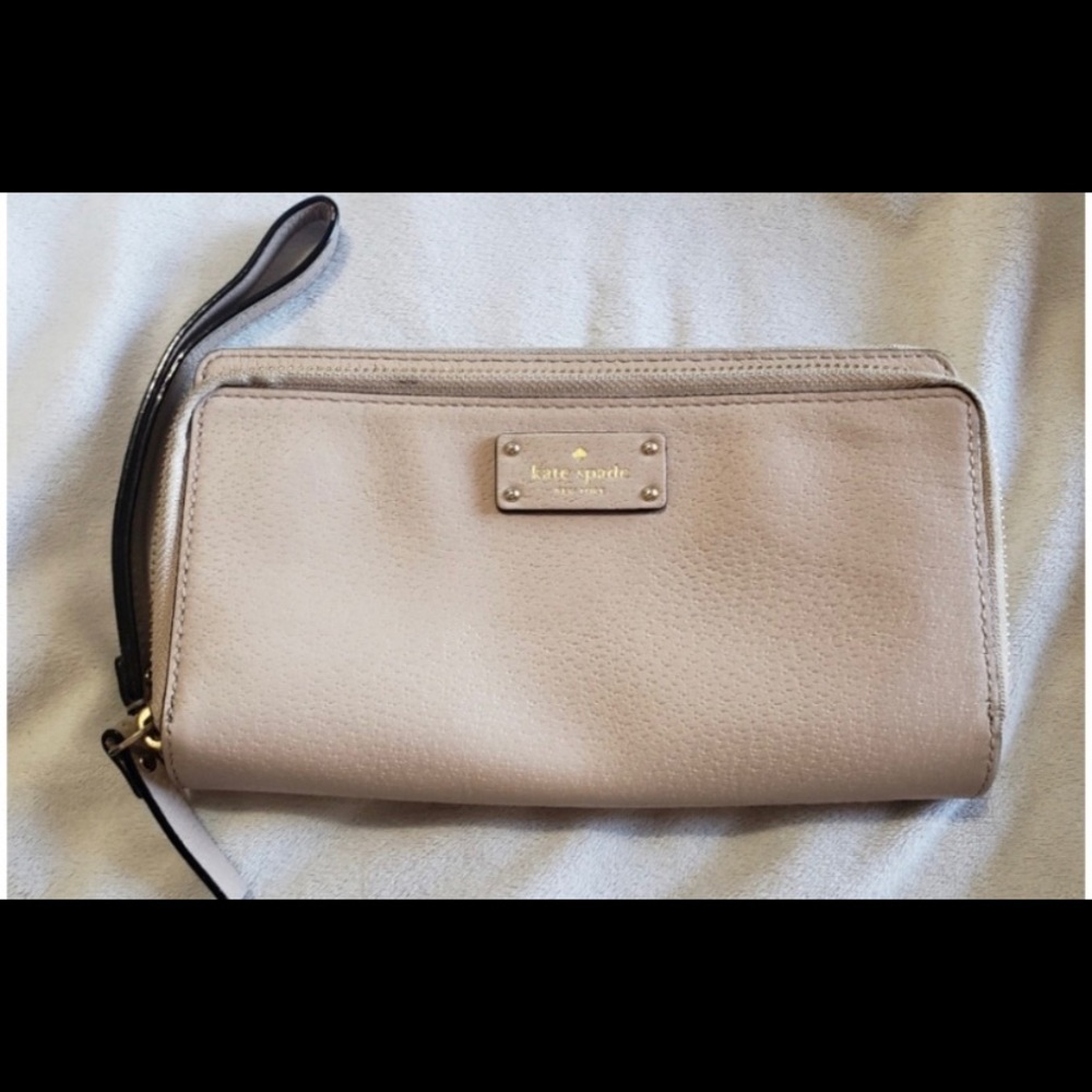 Kate Spade Grove Street Anita Wristlet Wallet